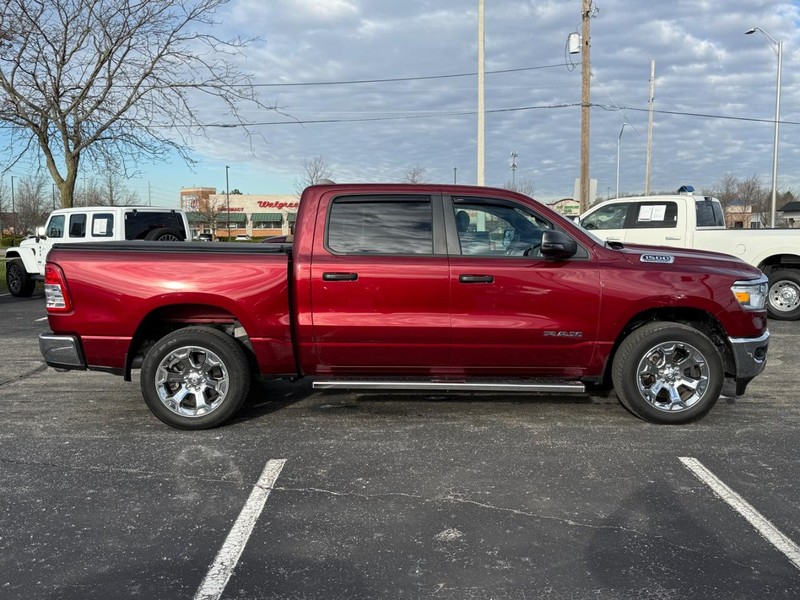 Ram 1500 Vehicle Full-screen Gallery Image 2