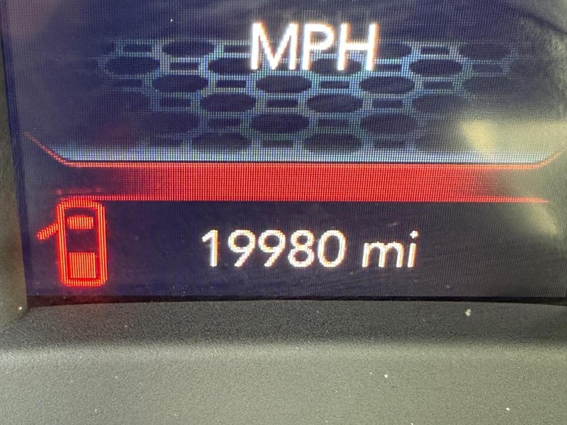 Ram 1500 Vehicle Full-screen Gallery Image 30