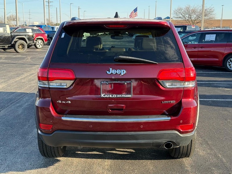 Jeep Grand Cherokee Vehicle Full-screen Gallery Image 4