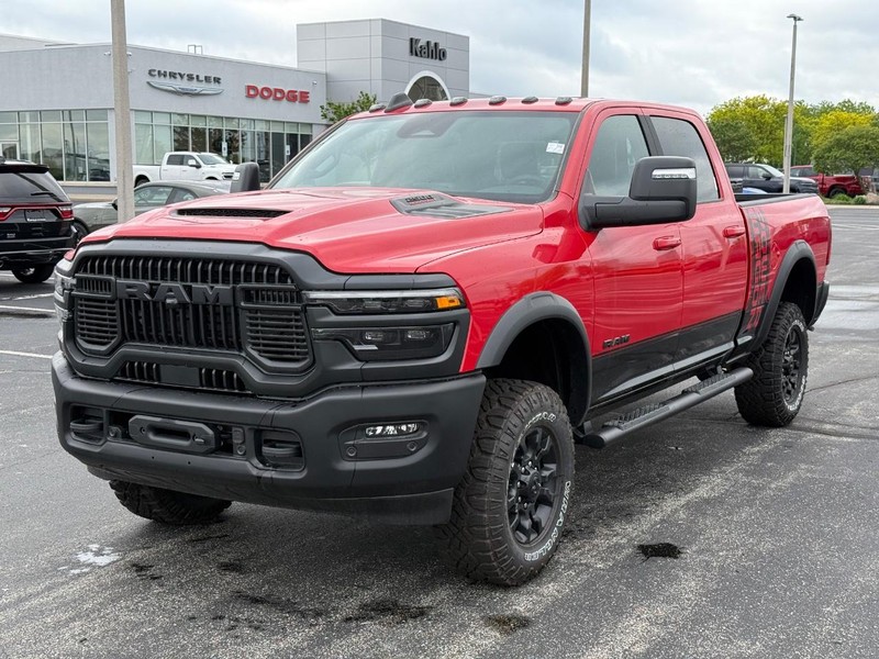 Ram 2500 Vehicle Full-screen Gallery Image 9