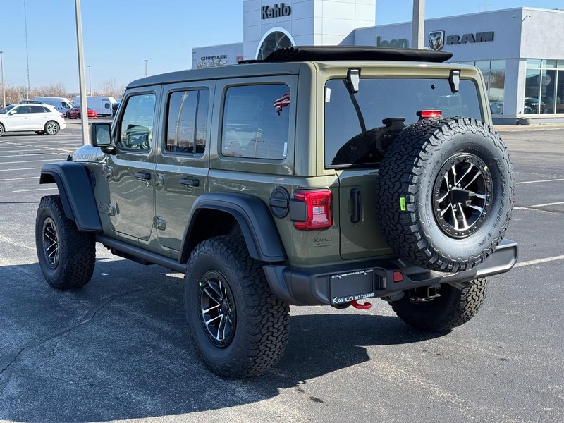 Jeep Wrangler Vehicle Full-screen Gallery Image 5