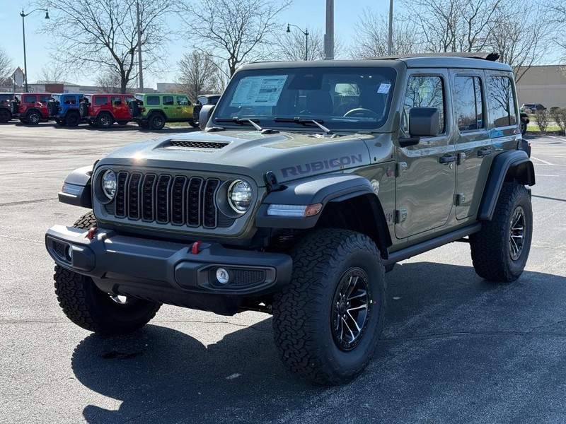 Jeep Wrangler Vehicle Full-screen Gallery Image 8