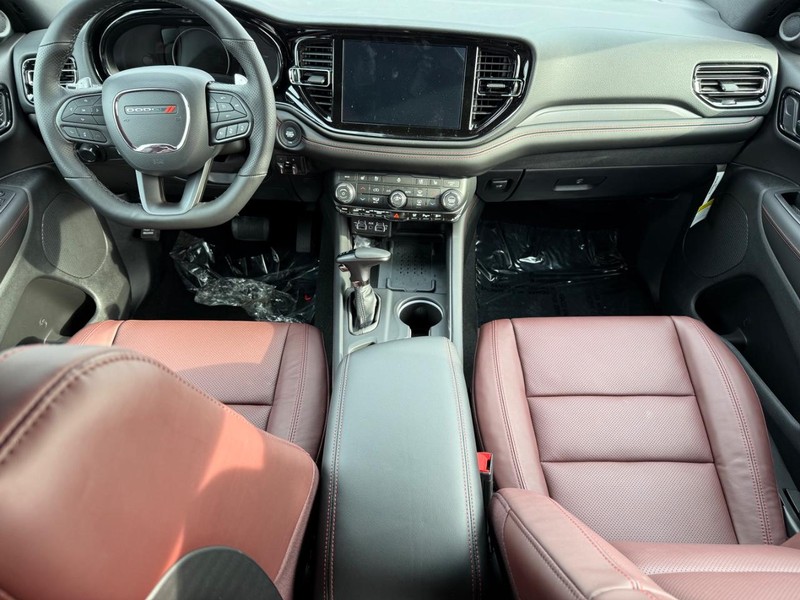 Dodge Durango Vehicle Full-screen Gallery Image 15