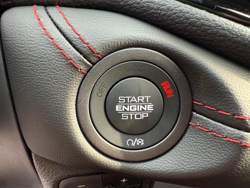 Dodge Durango Vehicle Full-screen Gallery Image 24