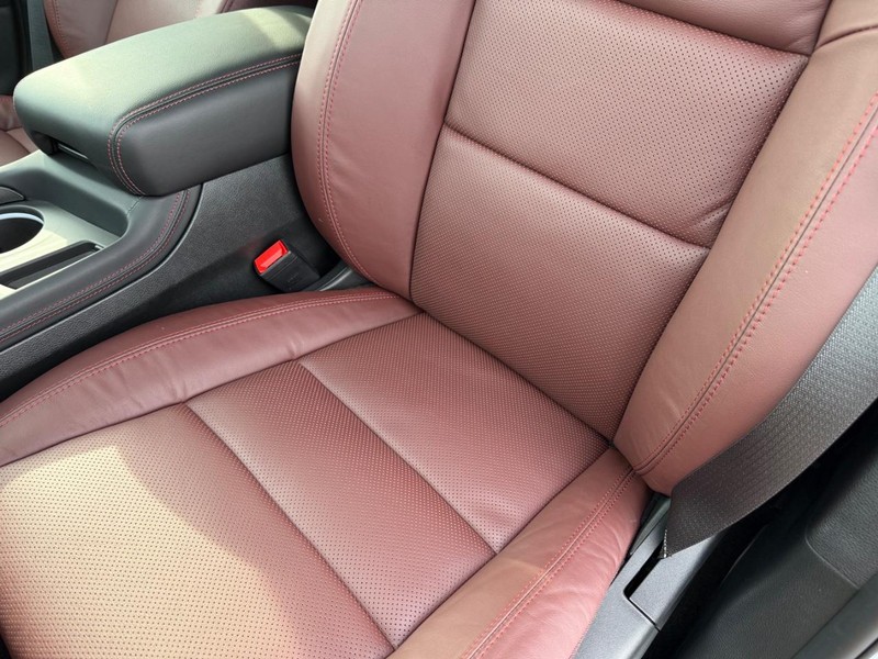 Dodge Durango Vehicle Full-screen Gallery Image 34
