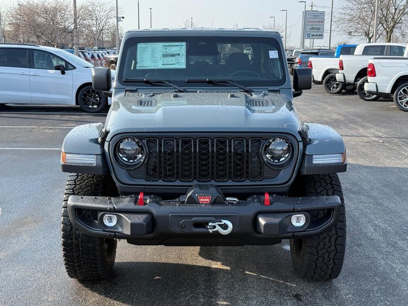 Jeep Gladiator Vehicle Full-screen Gallery Image 9