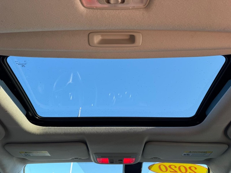 Honda Fit Vehicle Full-screen Gallery Image 12