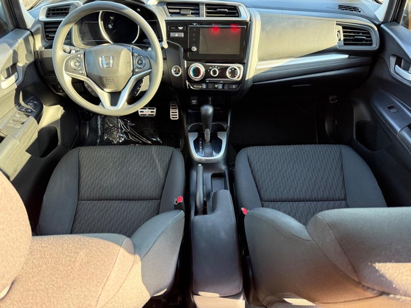 Honda Fit Vehicle Full-screen Gallery Image 13