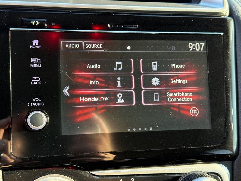 Honda Fit Vehicle Full-screen Gallery Image 23