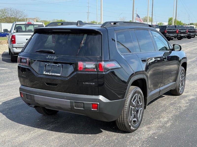 Jeep Cherokee Vehicle Full-screen Gallery Image 3
