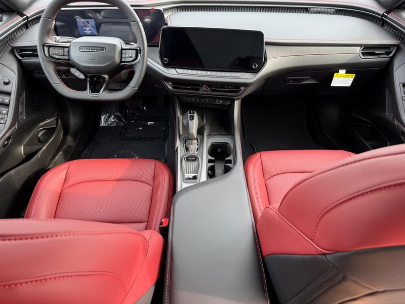 Dodge Charger Vehicle Full-screen Gallery Image 14