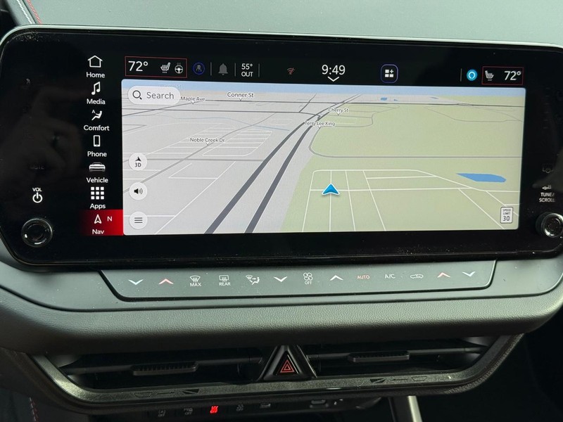 Dodge Charger Vehicle Full-screen Gallery Image 24