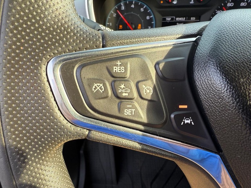 Chevrolet Equinox Vehicle Full-screen Gallery Image 19