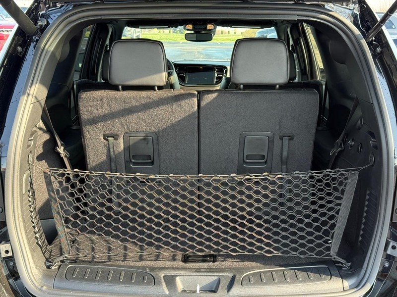 Dodge Durango Vehicle Full-screen Gallery Image 7