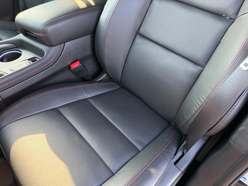 Dodge Durango Vehicle Full-screen Gallery Image 34