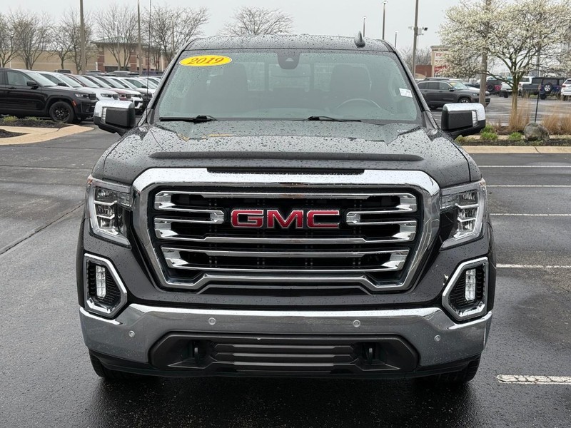GMC Sierra 1500 Vehicle Full-screen Gallery Image 10