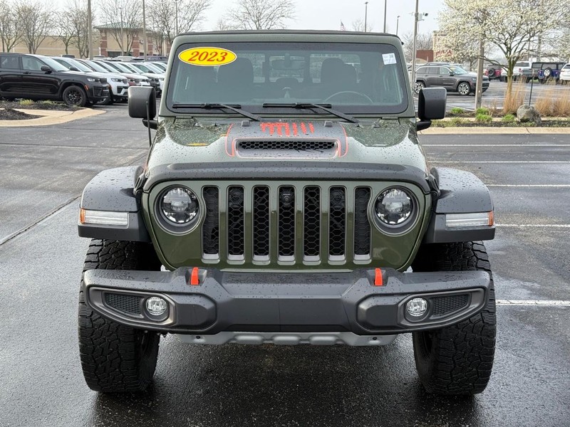 Jeep Gladiator Vehicle Full-screen Gallery Image 10