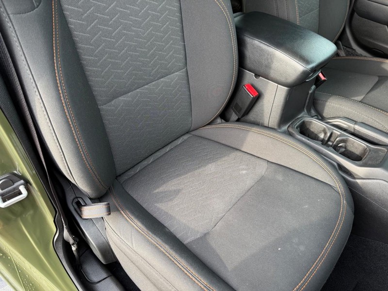 Jeep Gladiator Vehicle Full-screen Gallery Image 16