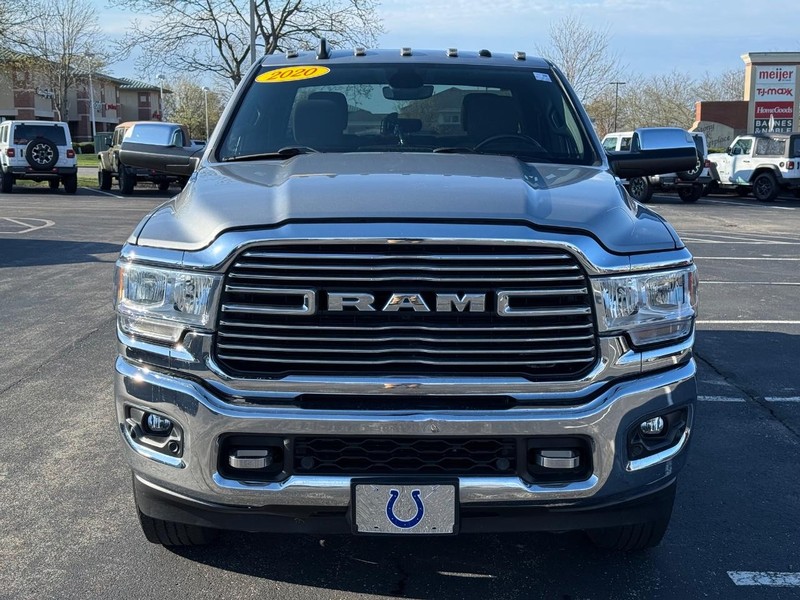 Ram 2500 Vehicle Full-screen Gallery Image 9