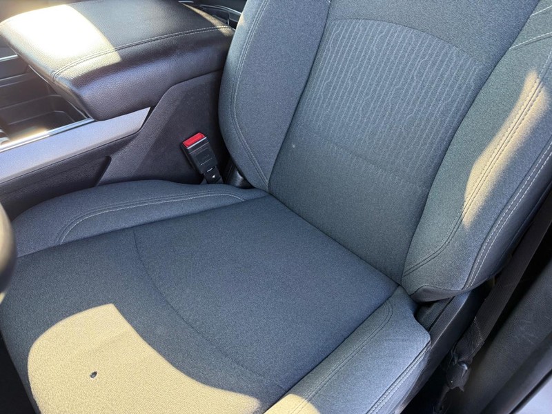 Ram 2500 Vehicle Full-screen Gallery Image 30