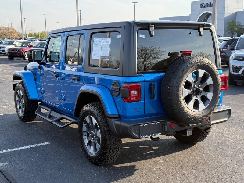 Jeep Wrangler Vehicle Full-screen Gallery Image 5