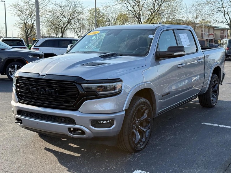 Ram 1500 Vehicle Full-screen Gallery Image 8