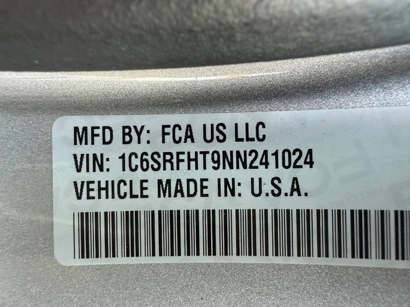 Ram 1500 Vehicle Full-screen Gallery Image 31