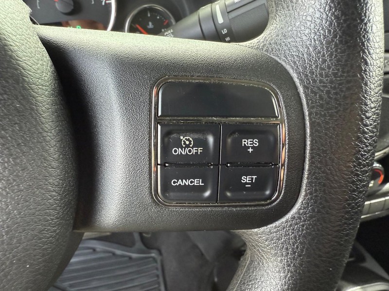 Jeep Wrangler Unlimited Vehicle Full-screen Gallery Image 21