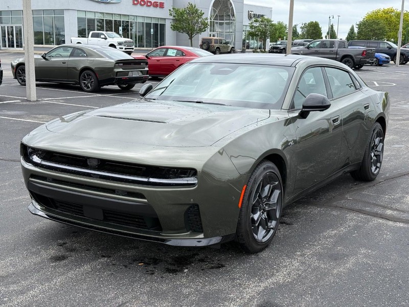 Dodge Charger Vehicle Full-screen Gallery Image 10