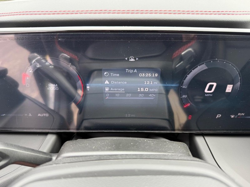Dodge Charger Vehicle Full-screen Gallery Image 28