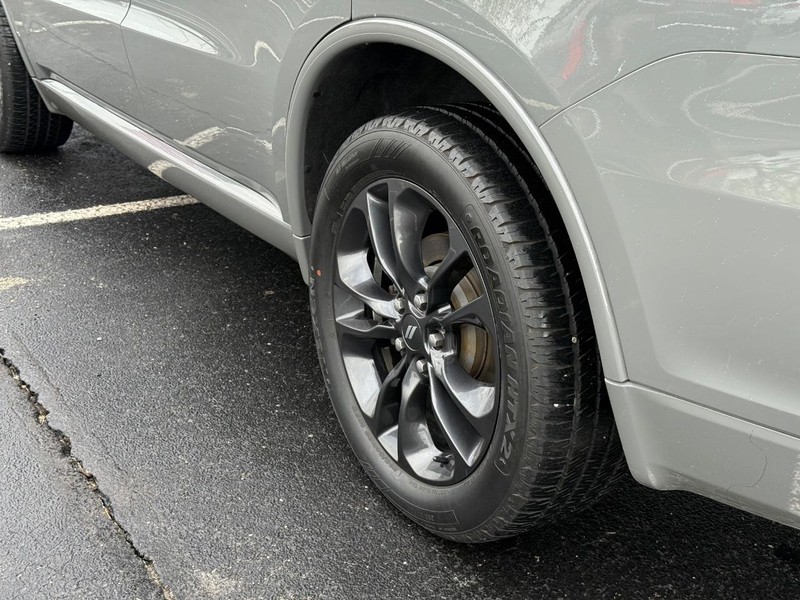 Dodge Durango Vehicle Full-screen Gallery Image 6