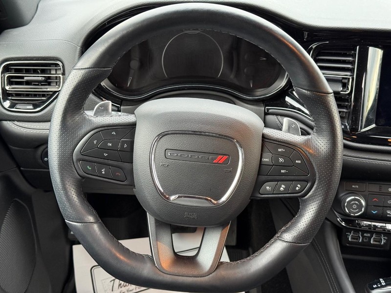 Dodge Durango Vehicle Full-screen Gallery Image 15