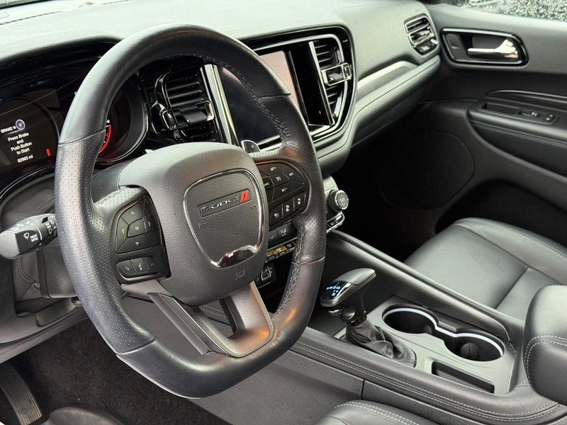 Dodge Durango Vehicle Full-screen Gallery Image 20
