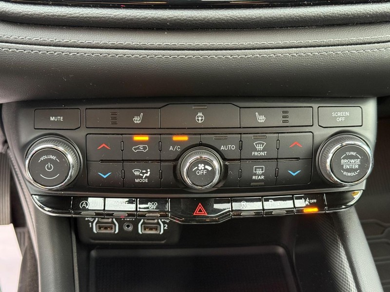 Dodge Durango Vehicle Full-screen Gallery Image 27