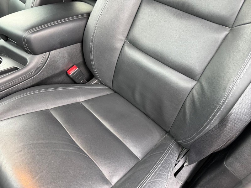 Dodge Durango Vehicle Full-screen Gallery Image 32