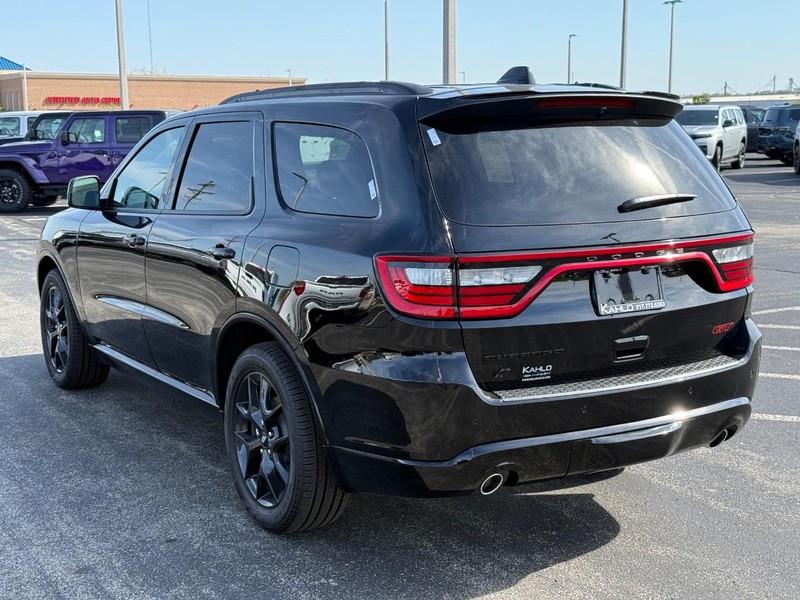 Dodge Durango Vehicle Full-screen Gallery Image 5