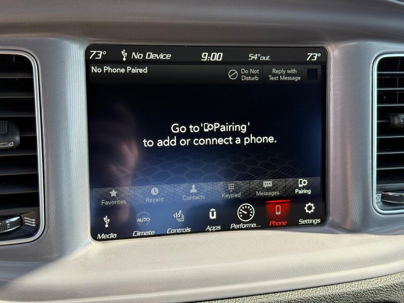 Dodge Charger Vehicle Full-screen Gallery Image 22