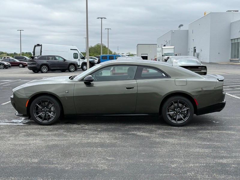 Dodge Charger Vehicle Full-screen Gallery Image 8