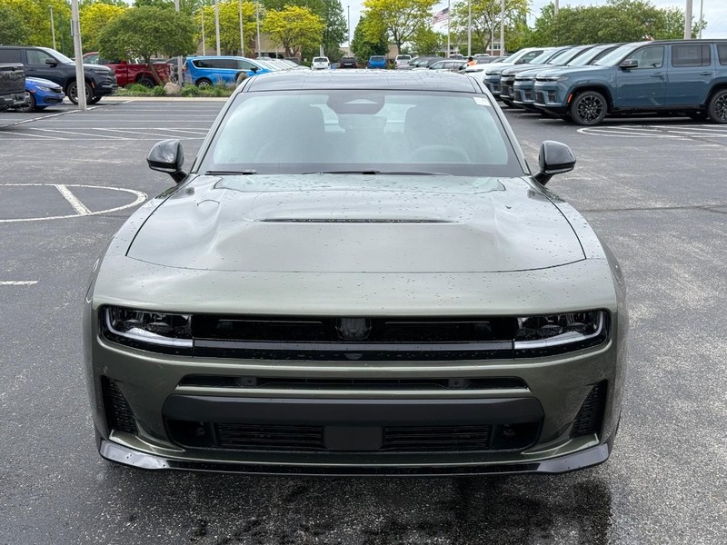 Dodge Charger Vehicle Full-screen Gallery Image 10