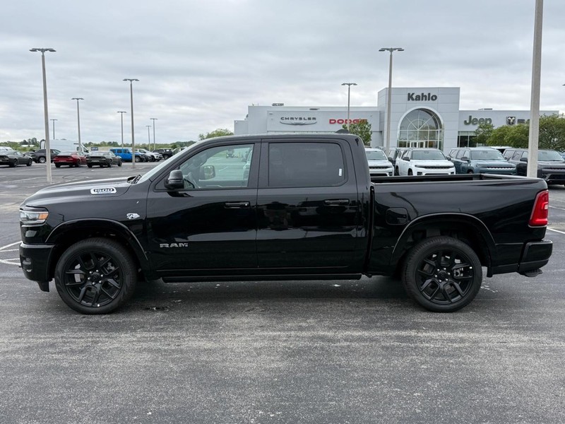 Ram 1500 Vehicle Full-screen Gallery Image 8