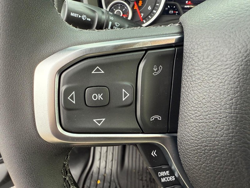 Ram 1500 Vehicle Full-screen Gallery Image 19