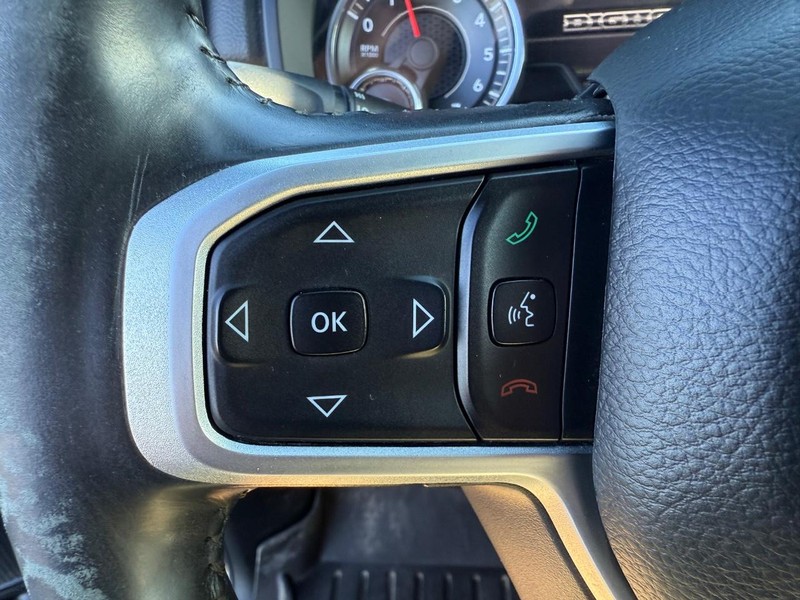 Ram 1500 Vehicle Full-screen Gallery Image 19