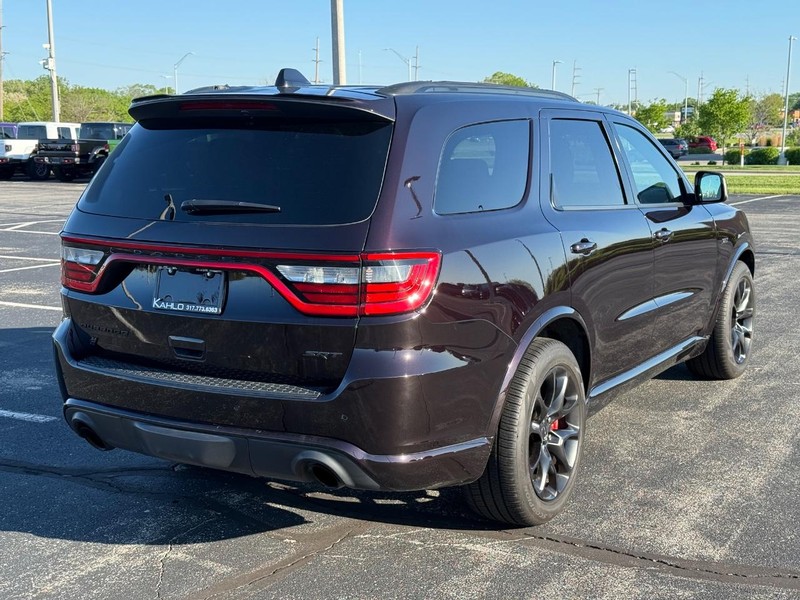 Dodge Durango Vehicle Full-screen Gallery Image 3