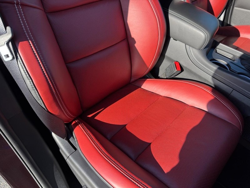 Dodge Durango Vehicle Full-screen Gallery Image 18