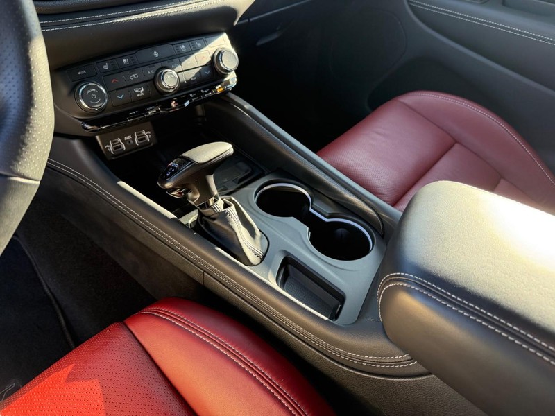 Dodge Durango Vehicle Full-screen Gallery Image 29