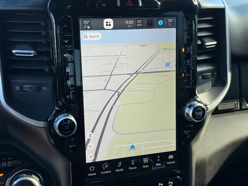 Ram 1500 Vehicle Full-screen Gallery Image 22