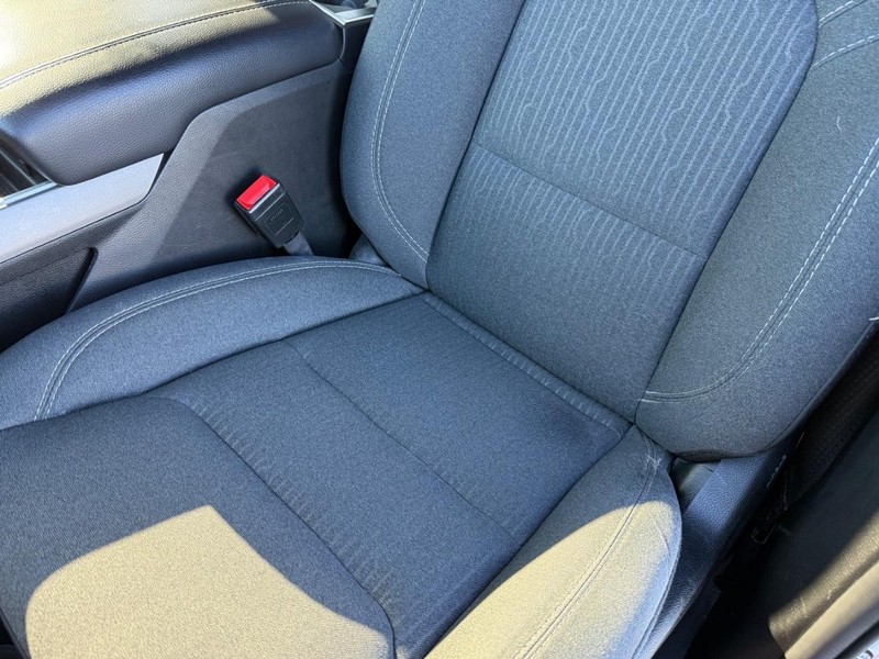 Ram 1500 Vehicle Full-screen Gallery Image 29