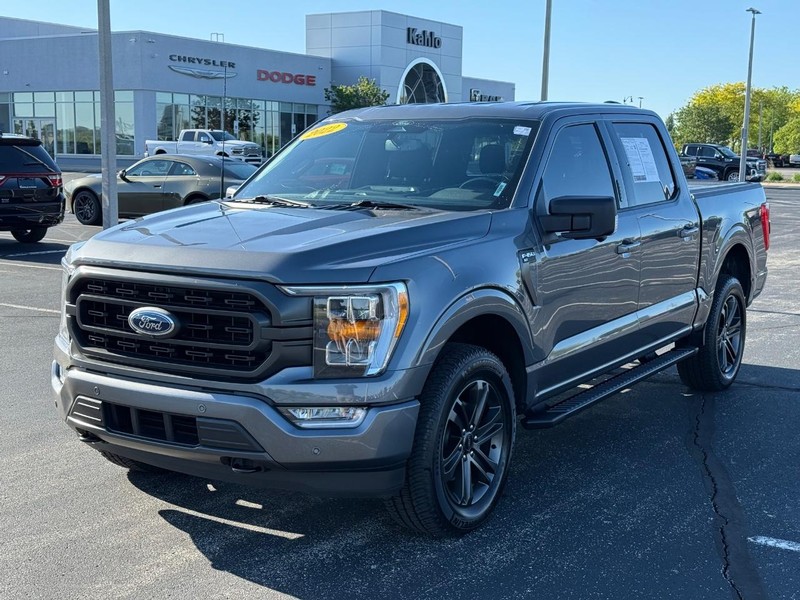 Ford F-150 Vehicle Full-screen Gallery Image 8