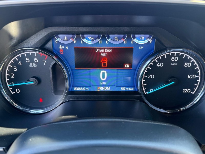 Ford F-150 Vehicle Full-screen Gallery Image 28