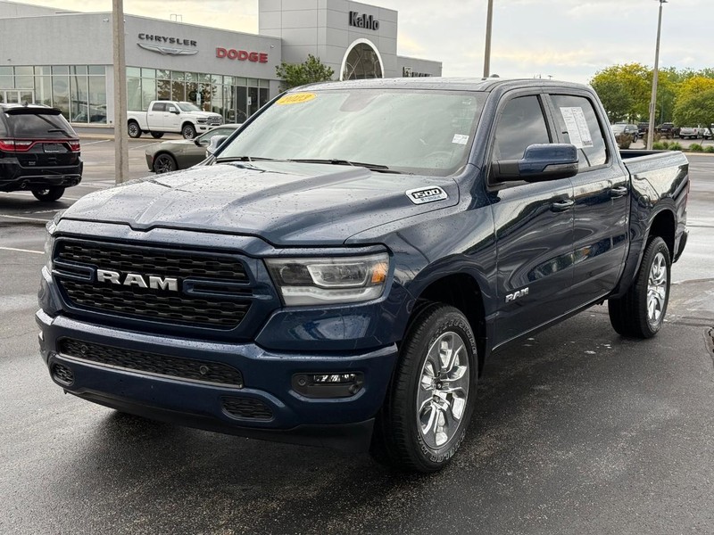 Ram 1500 Vehicle Full-screen Gallery Image 9